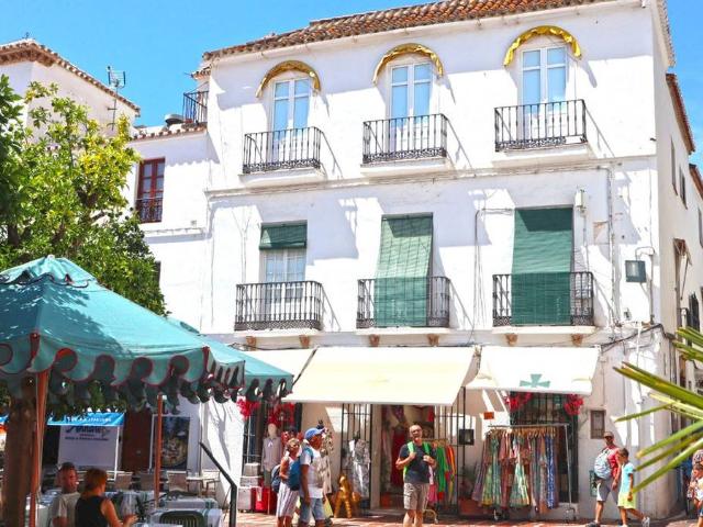 Piso en Venta en Casco Antiguo