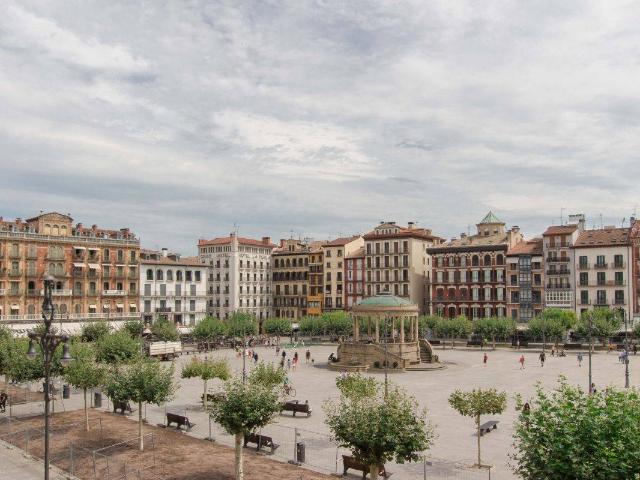 Piso en Venta en Casco Antiguo