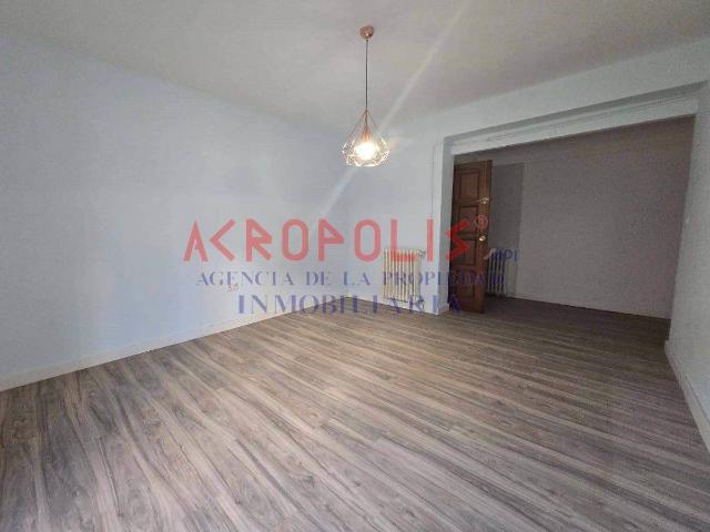 Piso en Venta en Casco Antiguo