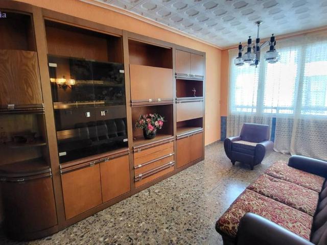 Piso en Venta en Casco Antiguo