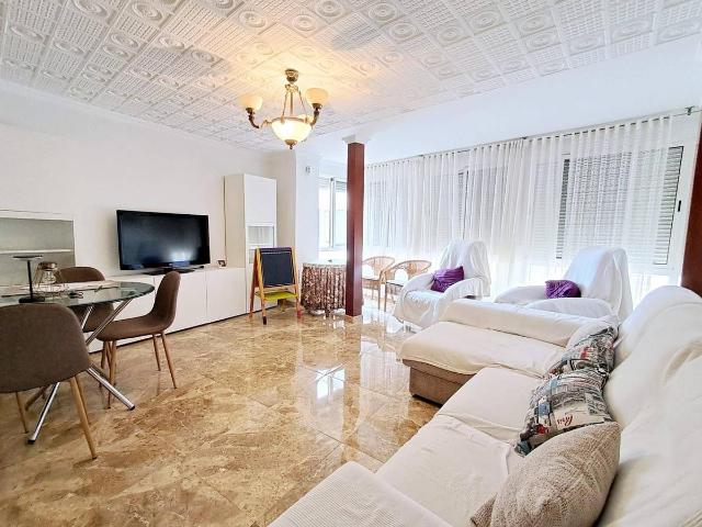 Piso en Venta en Casco Antiguo