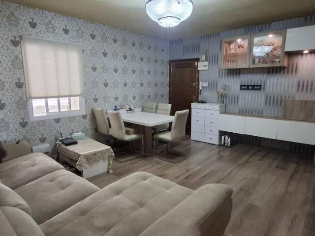 Piso en Venta en Casco Antiguo