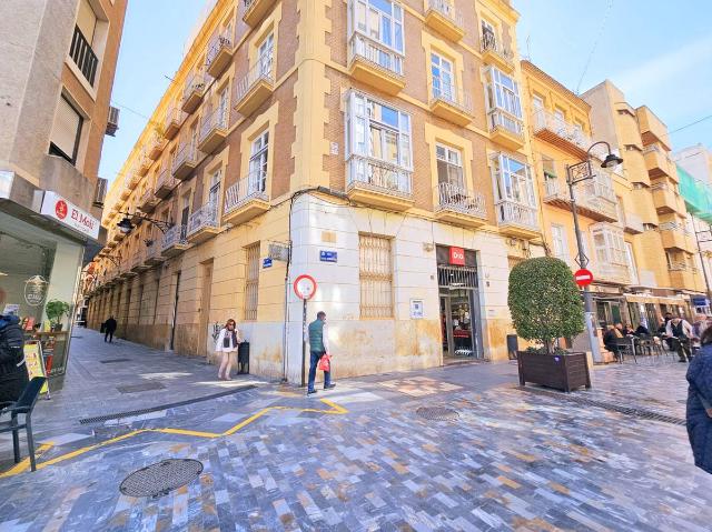 Piso en Venta en Casco Antiguo