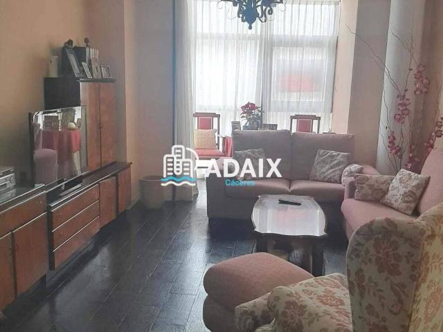 Piso en Venta en Casco Antiguo