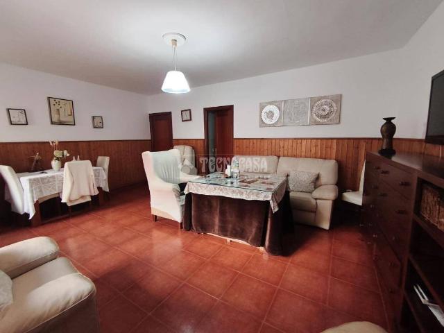 Piso en Venta en Casco Antiguo