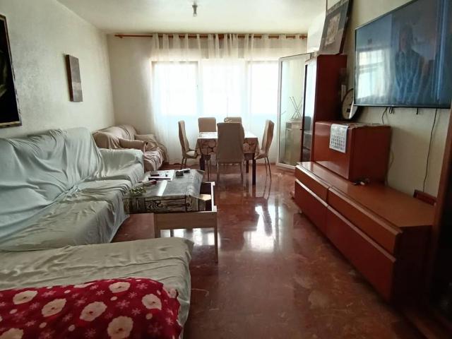 Piso en Venta en Casco Antiguo