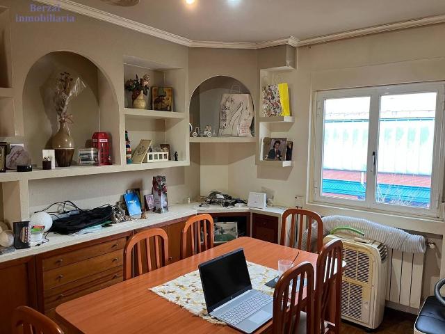 Piso en Venta en Casco Antiguo
