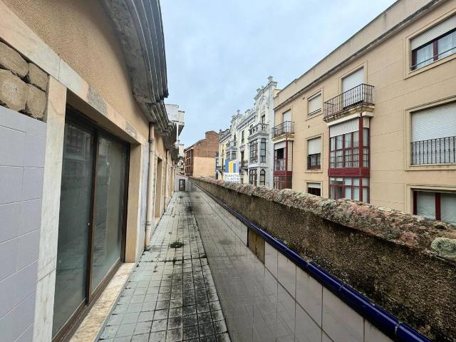 Piso en Venta en Casco Antiguo