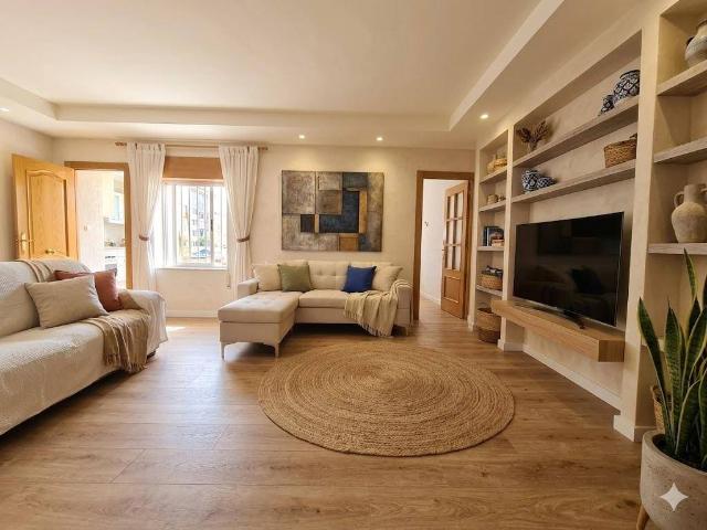 Piso en Venta en Casco Antiguo