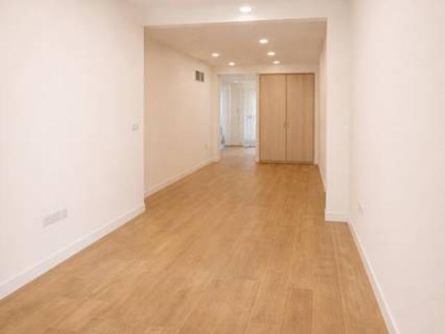 Piso en Venta en Casco Antiguo