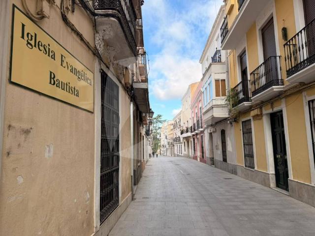 Piso en Venta en Casco Antiguo