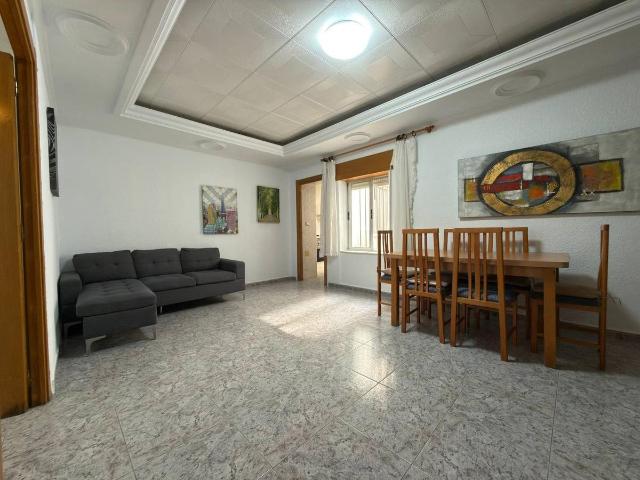 Piso en Venta en Casco Antiguo