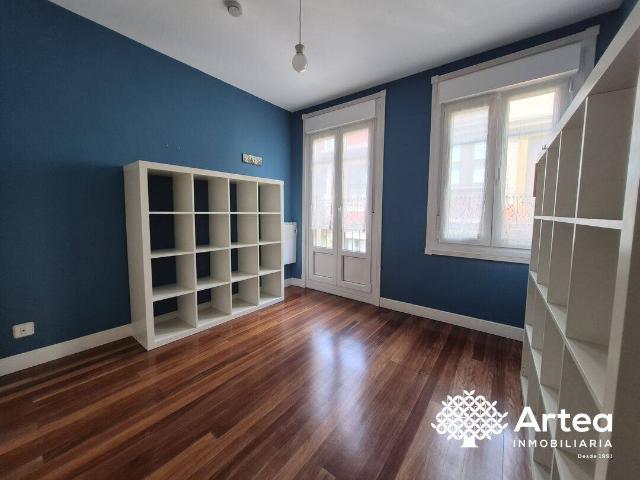 Piso en Venta en Casco Viejo