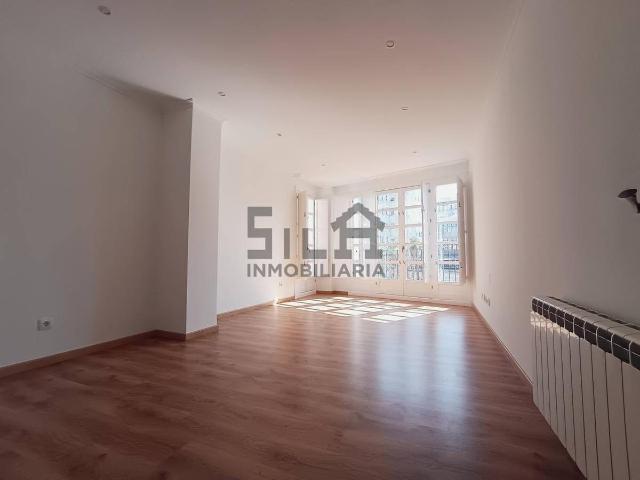 Piso en Venta en Casco Viejo