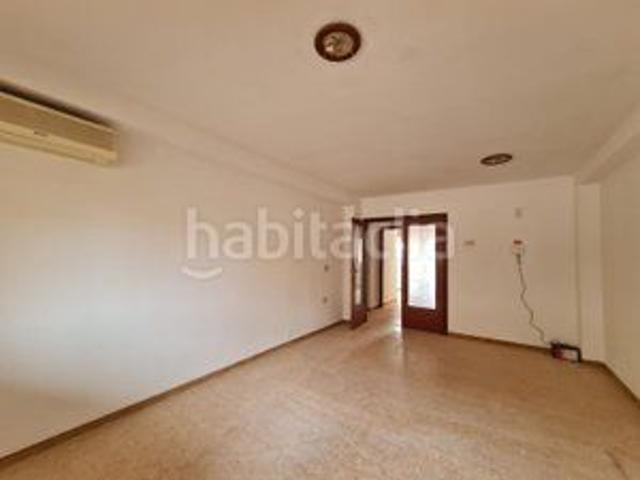 Piso en venta en Caspe. Pisos.