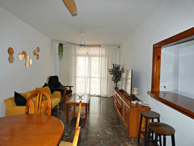 Piso en venta en Castell de Ferro. Exclusiva vivienda a tan solo 50 metros del mar. Pisos Castell de.