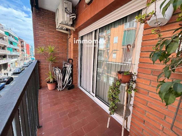 Piso en Venta en Castell Poble Vell