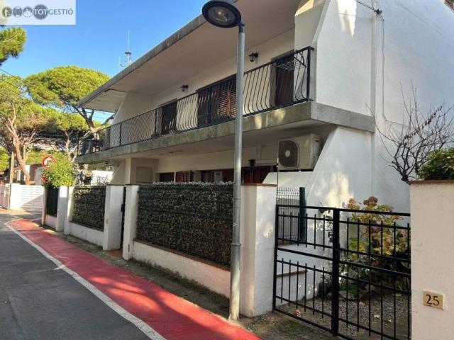 Piso en Venta en Castell Platja d'Aro
