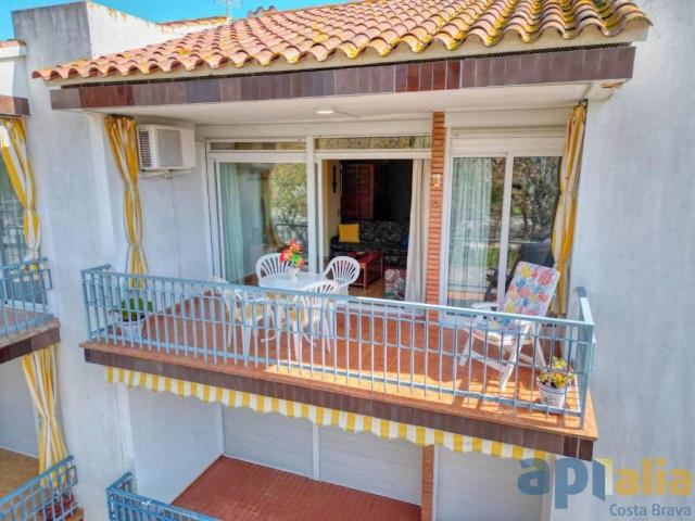Piso en Venta en Castell Platja d'Aro