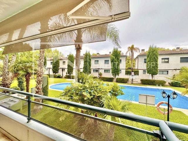 Piso en venta en Castell Platja d´Aro, de 126 m² 2 habitaciones por 425.000