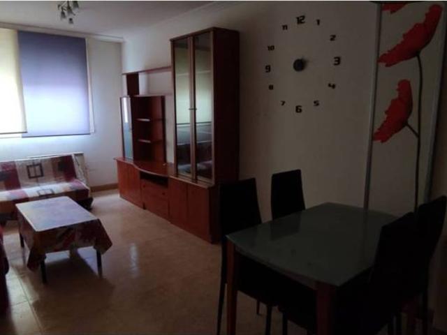 Piso en Venta en Castellanos de Moriscos