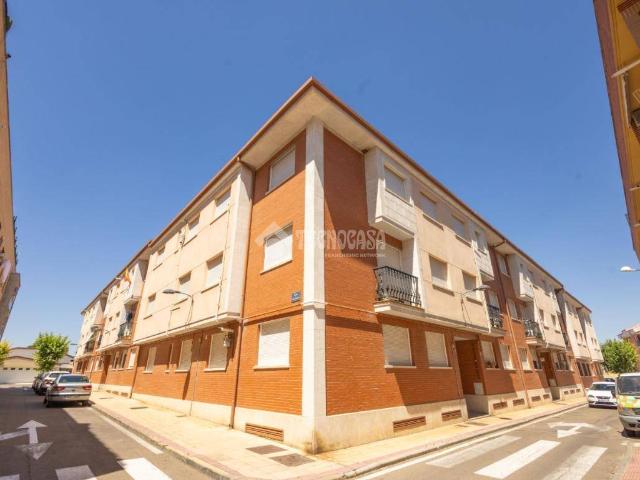 Piso en Venta en Castellanos de Moriscos