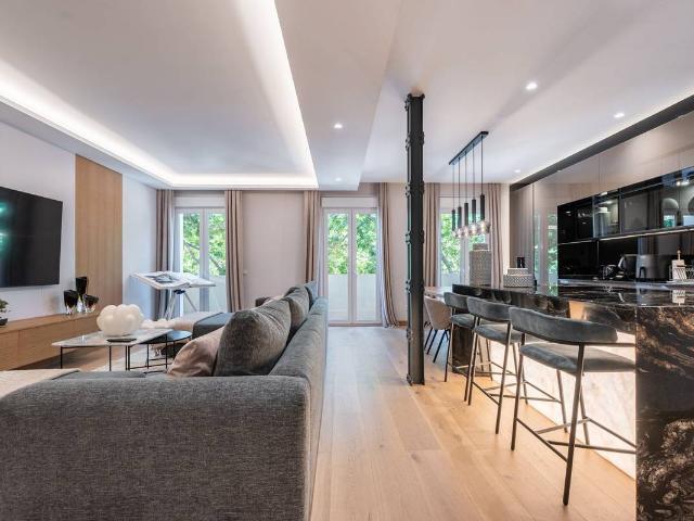 Piso en Venta en Castellana