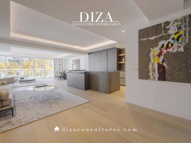 Piso en Venta en Castellana