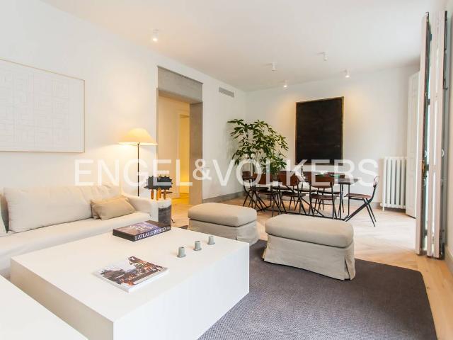 Piso en Venta en Castellana