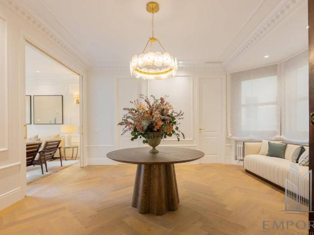 Piso en Venta en Castellana