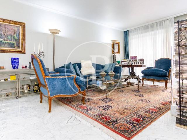 Piso en Venta en Castellana