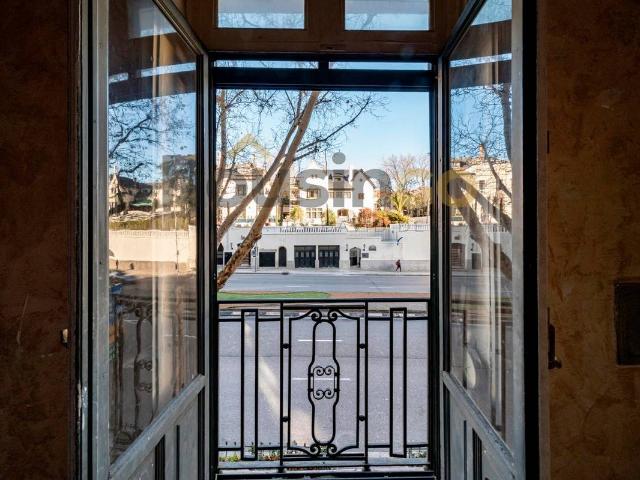 Piso en Venta en Castellana