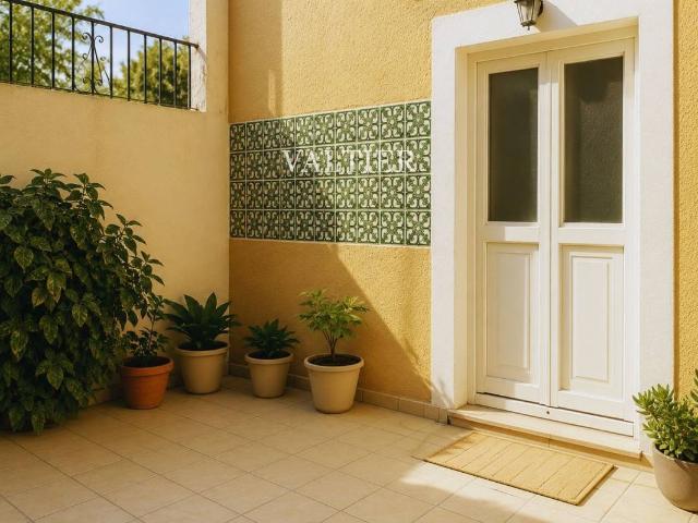 Piso en Venta en Castellana