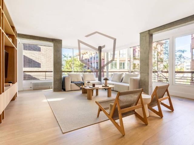 Piso en Venta en Castellana