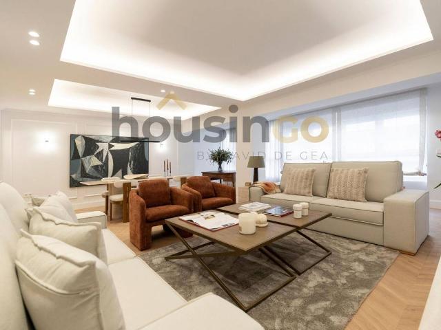 Piso en Venta en Castellana