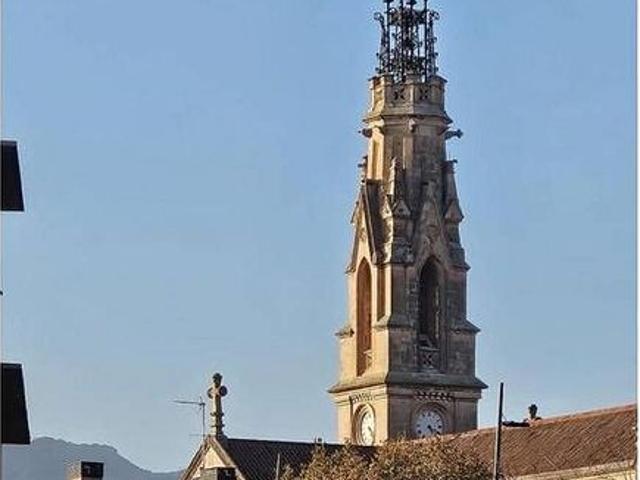 Piso en venta en Castellar del Vallès, de 55 m² 1 habitación por 140.000