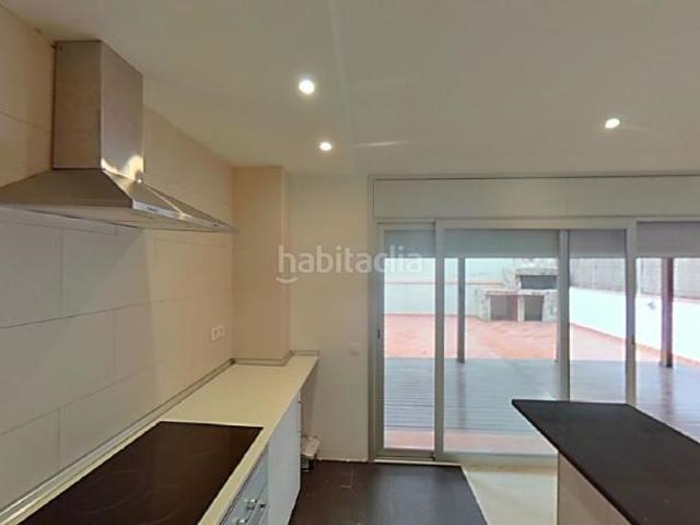 Piso en venta en Castelldefels, Can Vinader. Piso en venta en calle Jaume I. Pisos.