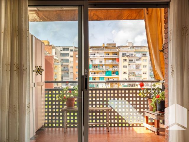 Piso en venta en Castelldefels, Castell Poble Vell. GRAN OPORTUNIDAD EN INMEJORABLE ZONA!. Pisos.