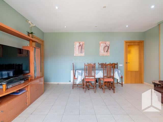 Piso en venta en Castelldefels, Castell Poble Vell. IDEAL PISO EN FINCA SEMINUEVA. Pisos.