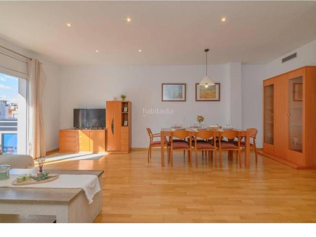 Piso en venta en Castelldefels, Centre. ATICO CON TERRAZA EN VENTA EN CASTELLDEFELS. Pisos.
