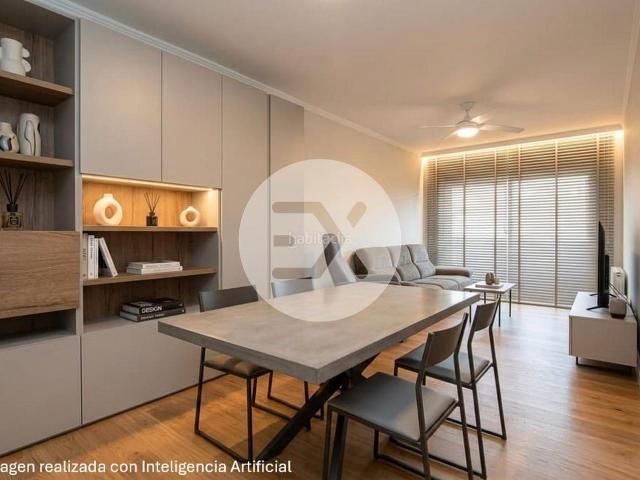 Piso en venta en Castelldefels, Centre. Pisos.