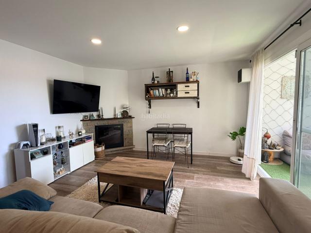 Piso en venta en Castelldefels, Bellamar. CON PISCINA COMUNITARIA. Pisos.