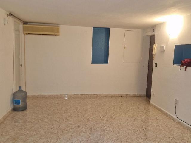 Piso en venta en Castelldefels, de 48 m² 1 habitación por 207.500