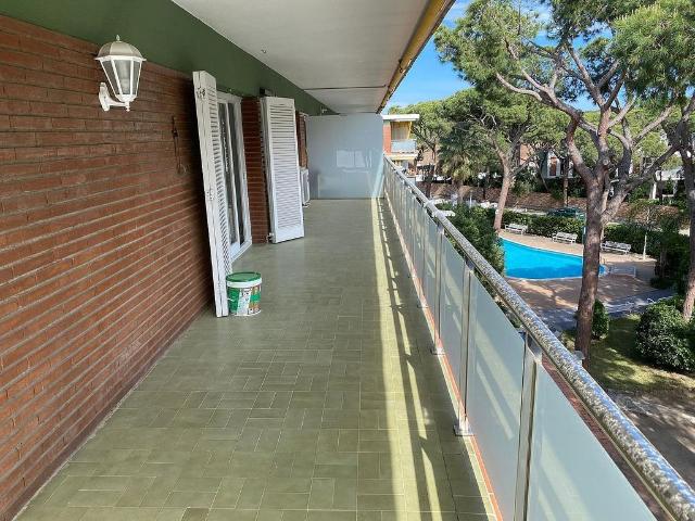 Piso en venta en Castelldefels, de 60 m² 3 habitaciones por 420.000