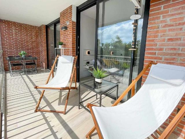 Piso en venta en Castelldefels, de 65 m² 3 habitaciones por 405.000