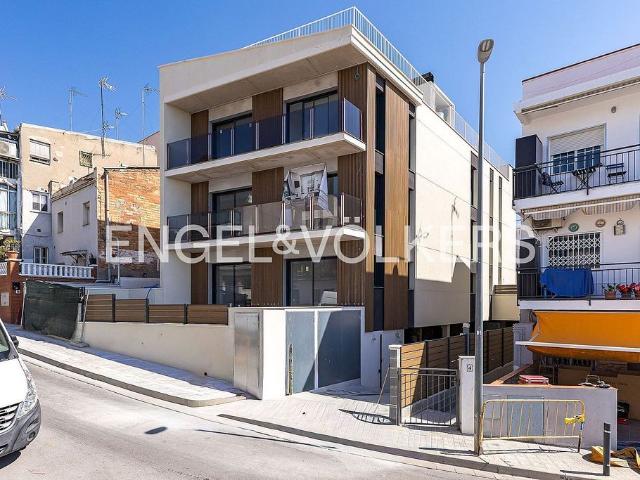 Piso en venta en Castelldefels, de 76 m² 3 habitaciones por 375.000