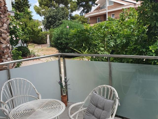 Piso en venta en Castelldefels, Montmar. DUEÑO VENDE PLANTA BAJA EN MONTEMAR. Pisos.