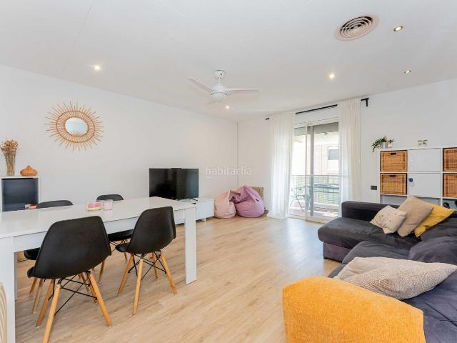 Piso en venta en Castelldefels, Els Canyars. Magnífica oportunidad Piso en zona de Canyars Castelldefels!. Pisos.