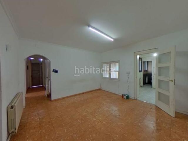 Piso en venta en Castelldefels, Vista Alegre. Piso en venta en calle Alhambra. Pisos.