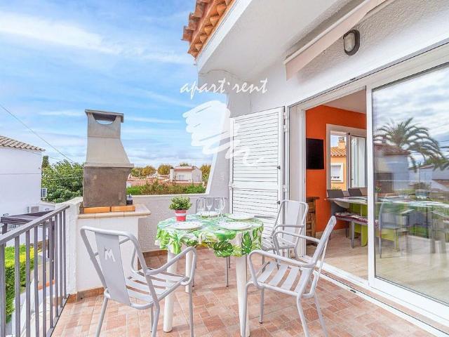 Piso en venta en calle Bahia, Castelló d´Empúries, de 39 m² 1 habitación por 170.000